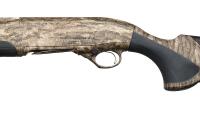 A400Xtreme Plus Camo Mossy Oak Bottomland_12ga_LHc.jpg